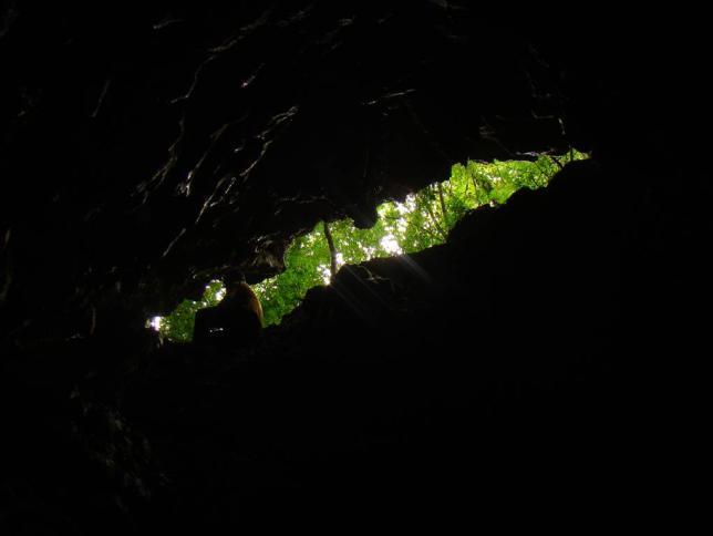 Figura 11: Entrada da Caverna Barreiro do Imbuial Foto: Henrique Simão Pontes.