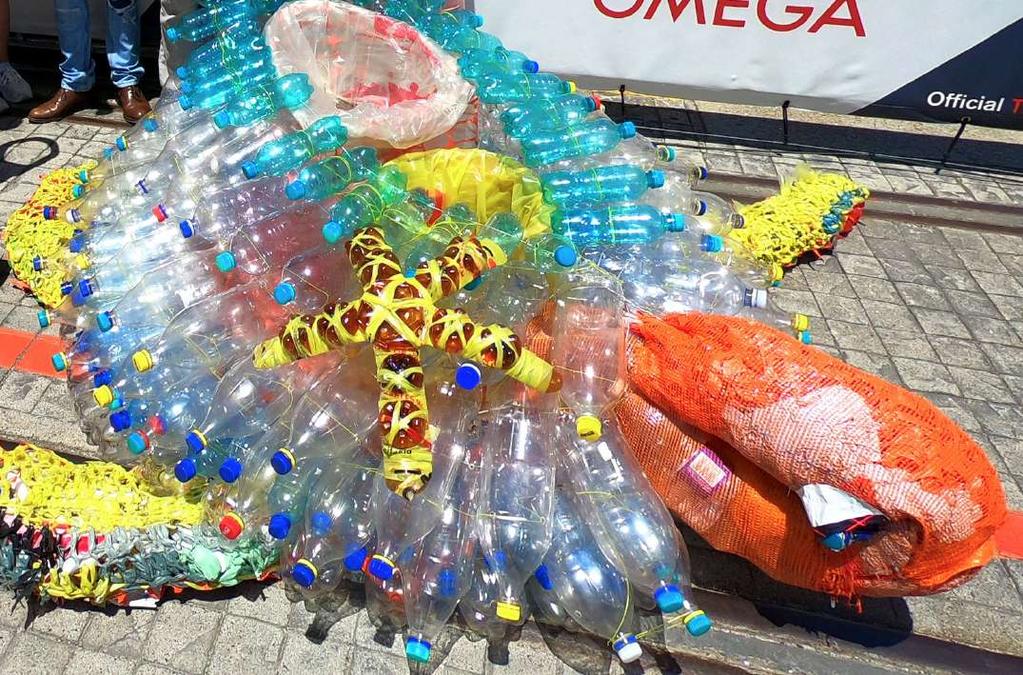 Consegues pensar em algo que gostasses de inventar com os plásticos que poluem o oceano?
