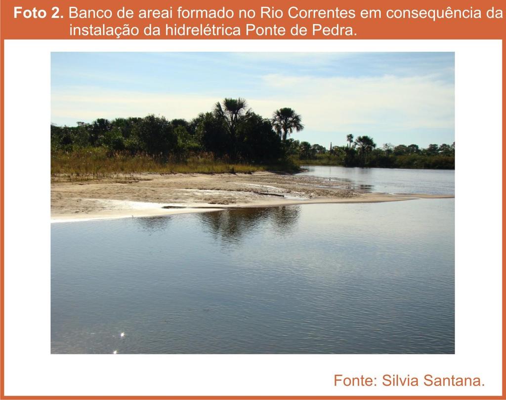 ambientalistas são as complexas alterações nos processos anuais de seca e cheia base sob a qual se sustentam os ecossistemas pantaneiros - nas regiões sob influencia do rio Cuiabá, causados pelos