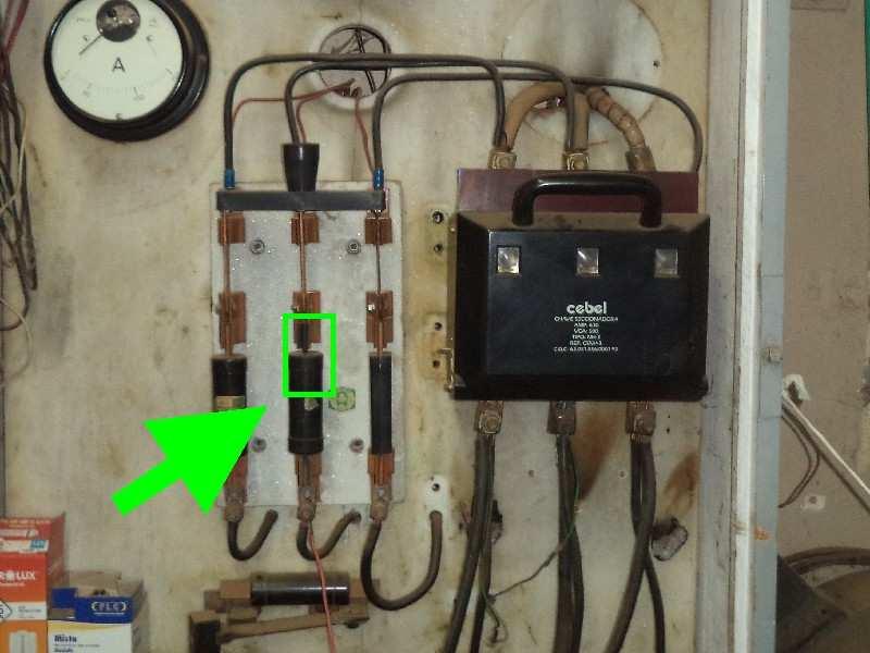 Vento: 1 m/s Defeito: Aquecimento Corpo do Fusivel Cartucho Tipo de Componente: Fusivel Cartucho Parte: Critérios utilizados para definição do