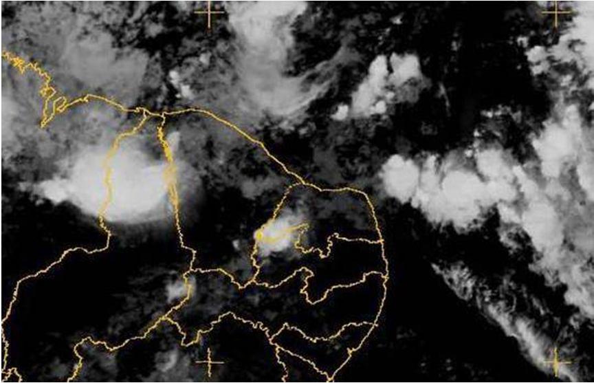 ANÁLISE DAS 15/04/2011 22:00 h A imagem do Satélite Meteosat-9, canal infravermelho, das 22h45min do dia 15/04/2011, mostra aglomerados de nuvens de chuva sobre o Oceano Atlântico.