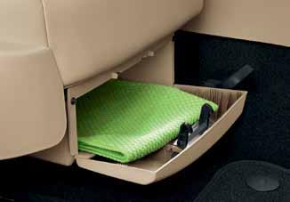 Existem inúmeros compartimentos de arrumação disponíveis no interior da viatura, para que encontre sempre o local ideal para cada