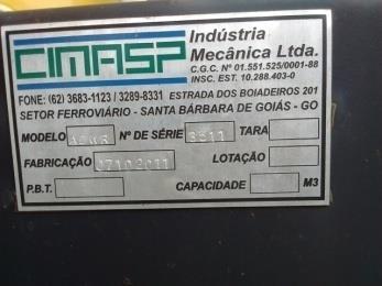 Equipamento nunca utilizado, exposto as intempéries