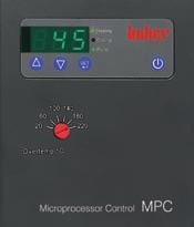 Clássico Moderno: Banhos Termostáticos Os termostatos de controle compátivel são um range de banhos abertos que utilizam a tecnologia Unistat -Pilot para extender a funcionalidade de toda a faixa de