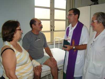 Preparo pré-operatório: Preparo espiritual Algumas vezes o paciente pode receber a visita