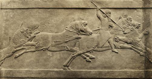 Rei Assurbanipal caçando leões.