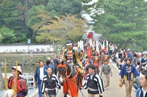 EVENTOS Eventos Dia/mês Horário Local Observações Feira livre (HIKONE DE ASA ICHI) 20 de Novembro 8h as 12h Dentro da área do templo Gokoku Jinjya (Perto do Castelo de Hikone) Vendas de produtos