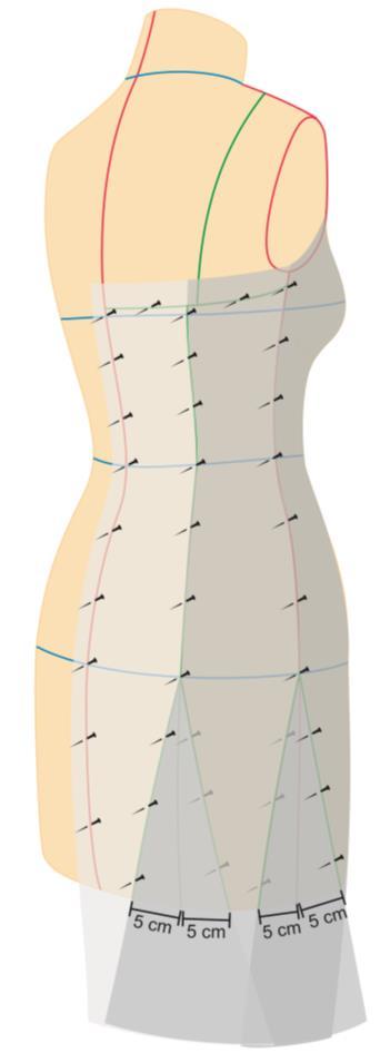 Figura 105: Montagem da Lateral das Costas do Vestido no Manequim. 18.7 