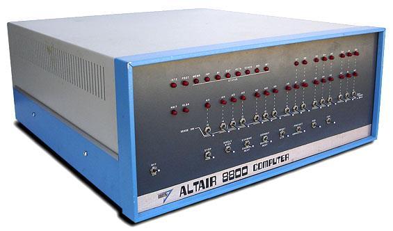 de 2 MHz (6000 transístores, tecnologia 6 μm); Barramento de dados