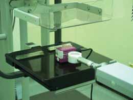 controle automático de exposição para as seguintes espessuras de polimetilmetacrilato (PMMA): 30, 40, 45, 50, 60 e 70 mm.