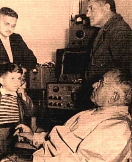 O rádio no Brasil Getúlio Vargas foi quem mais influenciou a história do rádio na década de 30.