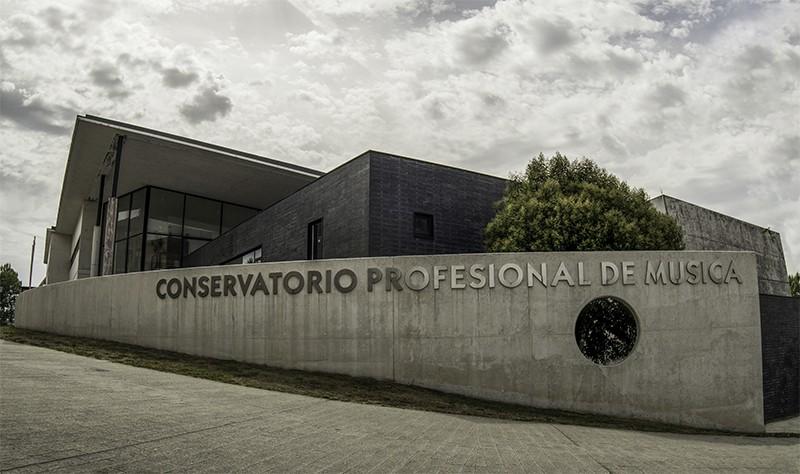 Ver. 02 curso 2017-18 Profesores: Juan Cañada Valverde.