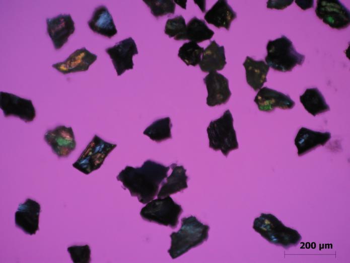 Abrasivo Figura 28 - Imagem das partículas abrasivas de carbeto de