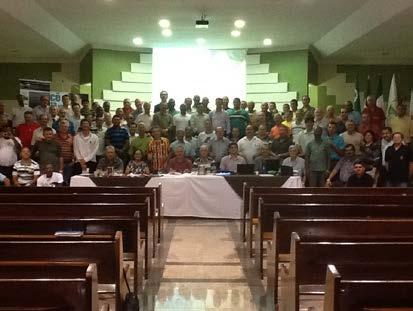 O público e a Comissão Executiva foram muito bem recebidos por uma enorme equipe de homens e mulheres, membros da Primeira Igreja Presbiteriana de Manhuaçu, equipe essa comandada pelo pastor da