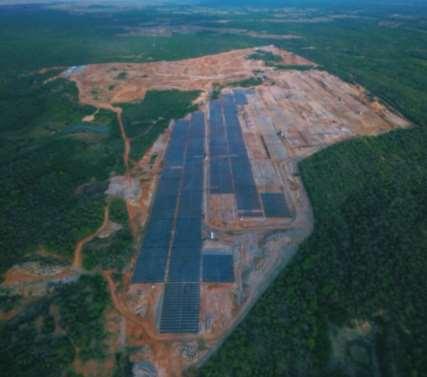 Geração de Energia Solar Fazendas Solares Transformadores e Eletrocentro em Containers