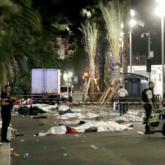 O Estado Islâmico assumiu a autoria do atentado em Nice, o segundo pior atentado terrorista na