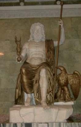 Parthenos e o Zeus Olympeios, e que sob a proteção de Péricles encarregou-se da supervisão de um vasto programa construtivo em Atenas, concentrado na reedificação