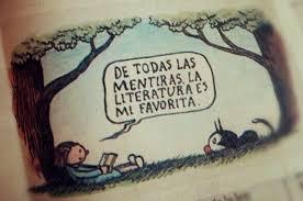 A Literatura é a transposição do real para o ilusório por meio de uma estilização formal da linguagem.