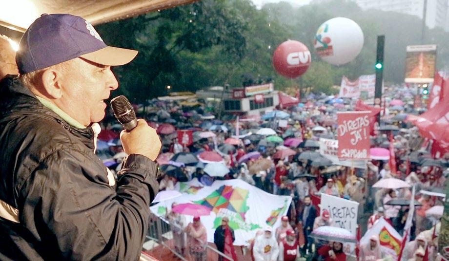 Diante das denúncias envolvendo o presidente da República, os manifestantes pediram