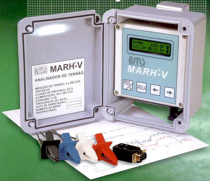 O MARH-V, após ter seus parâmetros devidamente programados, é ligado ao sistema de potência sob análise através das garras tipo jacaré, indicando os valores medidos no display e iniciando