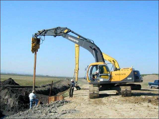 reciclagem de estacas de aço. Prof. Dr.