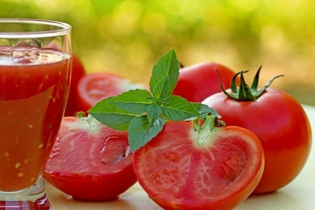 Pag 19 3- Suco Detox de Tomate Ingredientes 150 ml de suco de tomate pronto 25 ml de suco de limão