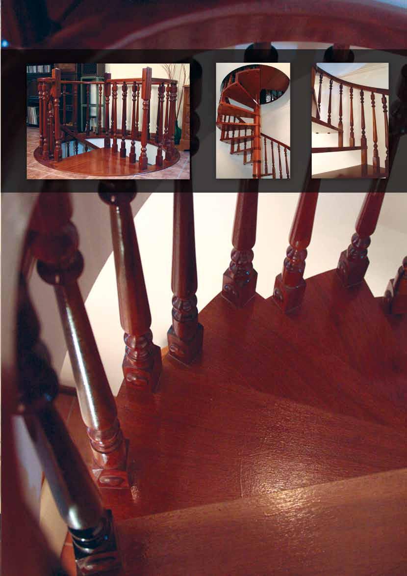 Caracol 01 Escada de Caracol, modelo clássico, em madeira de Mogno