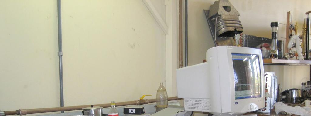DESCRIÇÃO DA BANCADA A bancada de medição encontra-se no LETA (Laboratório de Ensaios Térmicos e Aerodinâmicos) da Universidade Federal do Rio Grande do Sul UFRGS, e poderá ser usada para fins