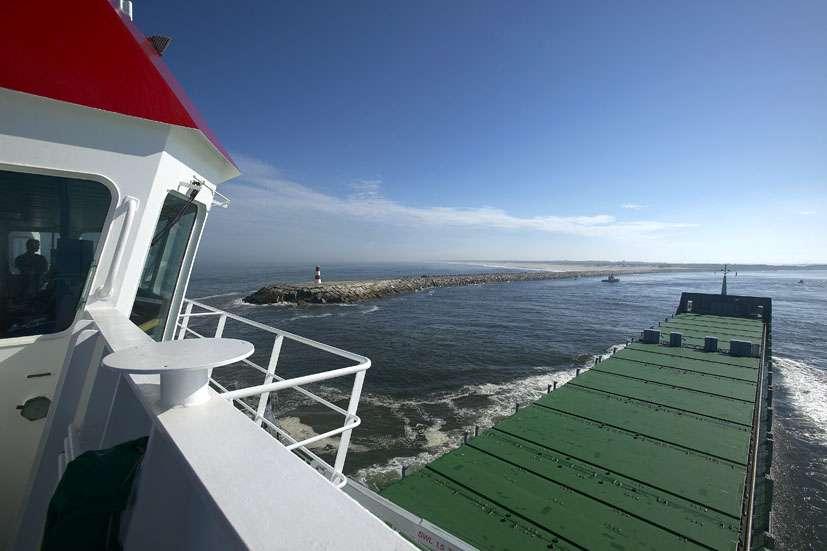 Visão 2015 O Porto de Aveiro será um dos mais dinâmicos e competitivos portos da Faixa Atlântica da Península