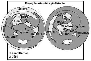 Questão 02 - As figuras a seguir foram construídas utilizando a projeção do tipo azimutal. SENE, E. de; MOREIRA, J. C. "Geografia geral e do Brasil: espaço geográfico e globalização".