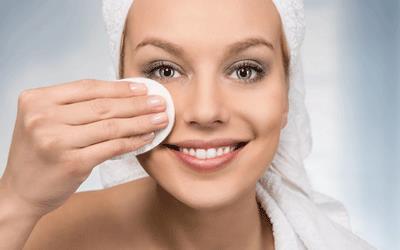 Quais são os cinco passos para o bom cuidado da pele? 1. Limpar 2.