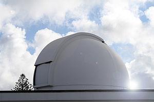 Observatório Astronômico Um Observatório Astronômico é um local usado para observações, estudos de eventos terrestres e