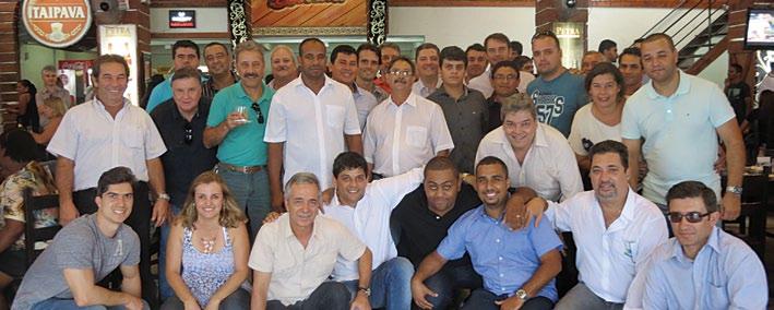 Giro Tabocas Momento para celebrar! Em dezembro, colaboradores da matriz e do Almoxarifado se reuniram para um momento de confraternização e de comemoração pelos bons resultados do ano que se passou.