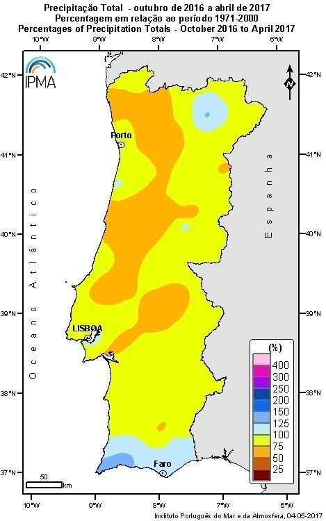 Os valores da percentagem de precipitação em relação ao valor médio no período 1971-2000 variam entre 56 % em Coimbra e
