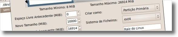 Para além de definir o tamanho dela na caixa de texto Novo Tamanho (MiB), deverá também definir o Sistema de Ficheiros como Ext4! Depois de definir esses dois valores, clique no botão Adicionar.