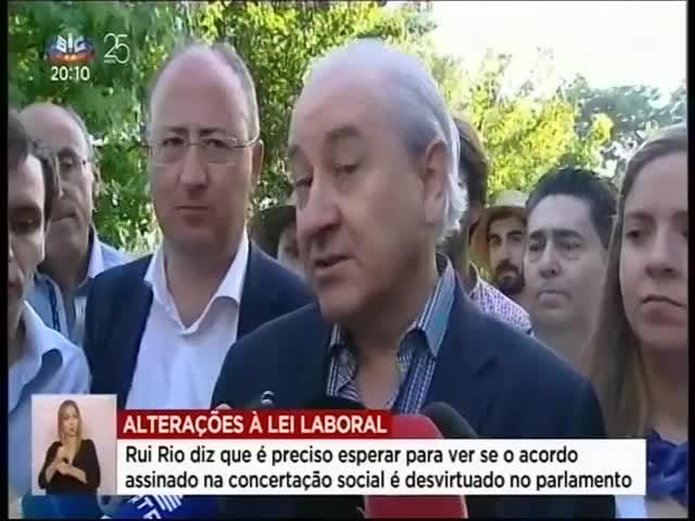 Também Rui Rio falou deste assunto, para garantir que respeita o acordo para as