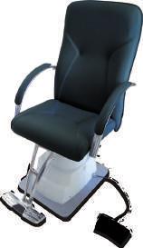 Equipamentos MM-560P Cadeira Oftálmica Elétrica Preta A Cadeira Oftálmica Elétrica possui fácil manuseio, com acionamento à pedal.