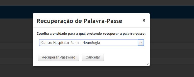 Na janela aparece uma lista com todos os utilizadores registados com o mesmo NIF/NIPC e Email de Contacto. Deve escolher o utilizador que pretende e selecionar o botão Recuperar Password.