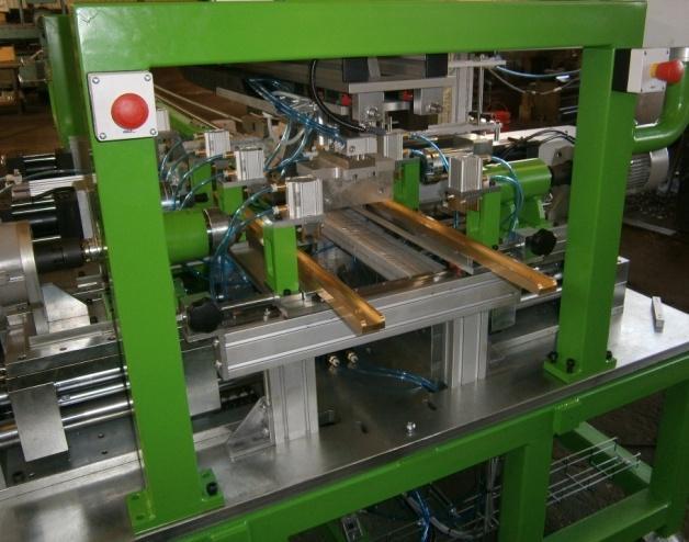 LPM - Automatic machine for producing a