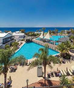 COLEÇÃO PRIMAVERA-VERÃO 2018 931 Hotel H10 Rubicon Palace Situado na primeira linha do mar em Playa Blanca, no sul de Lanzarote.