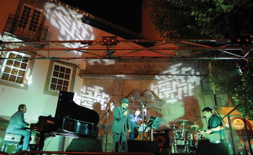 3 jazz na praça da erva O Jazz na Praça da Erva é um dos eventos de Verão de maior sucesso em Viana do Castelo.