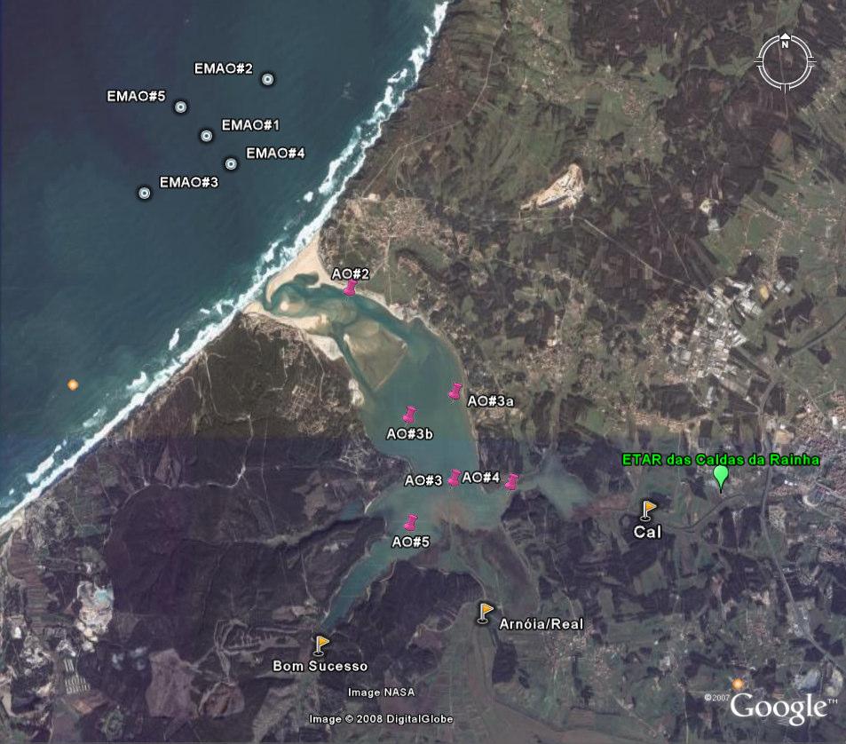 Tabela 1. Coordenadas militares portuguesas e geográficas das estações de amostragem na Lagoa de Óbidos (AO#2-AO#5) e na zona do emissário da Foz do Arelho (EMAO#1 EMAO#5) e nos principais afluentes.