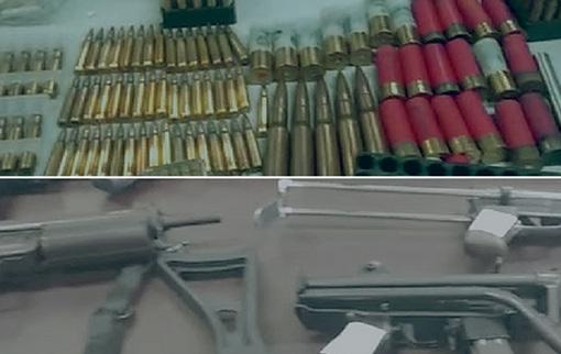 Polícia apreende armas que podem ter sido utilizadas em assalto à Protege Centenas de munições de vários calibres, como de 556, 762 e até de metralhadora.