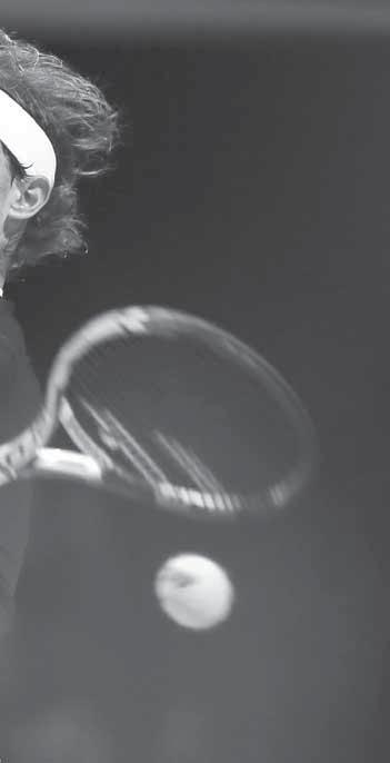 www.sport.sk SPRAVODAJSTVO 39 len desať gemov Španielsky tenista Rafael Nadal v plnom nasadení proti Britovi Andymu Murrayovi na Turnaji majstrov v Londýne.