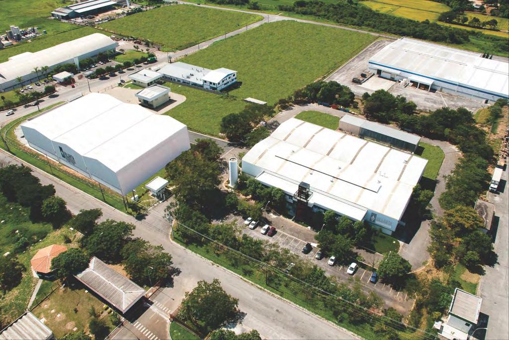 Nossa fábrica está no coração econômico do país Fábrica em Taubaté/SP Localizada no Vale do Paraíba, no