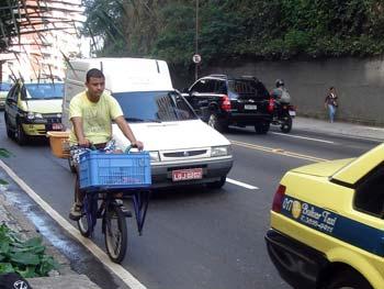 67 Rua Direção