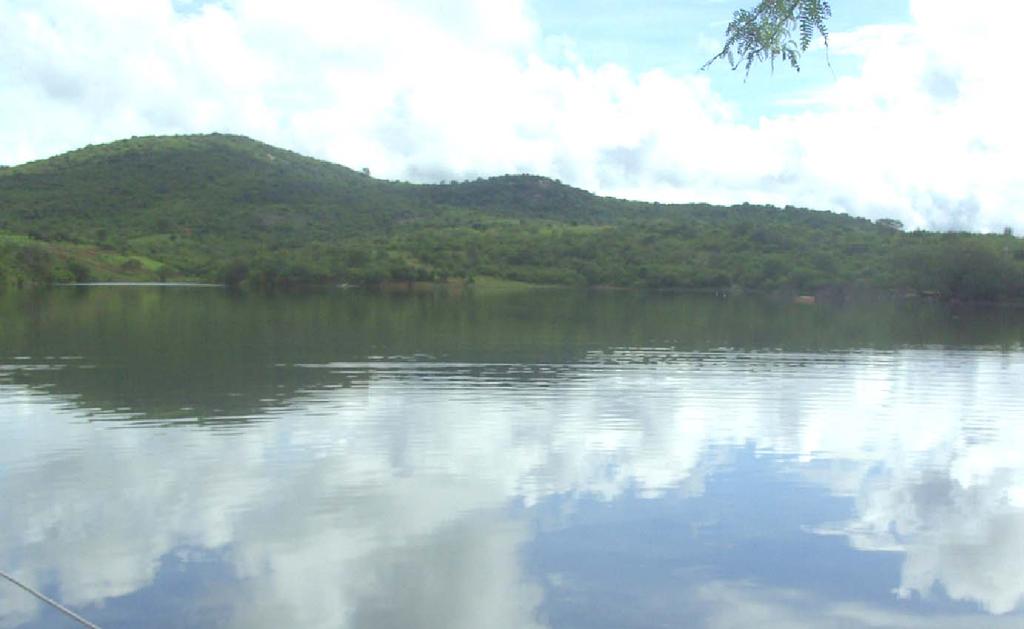 Introdução Reservatórios de acumulação Usos múltiplos Abastecimento humano,