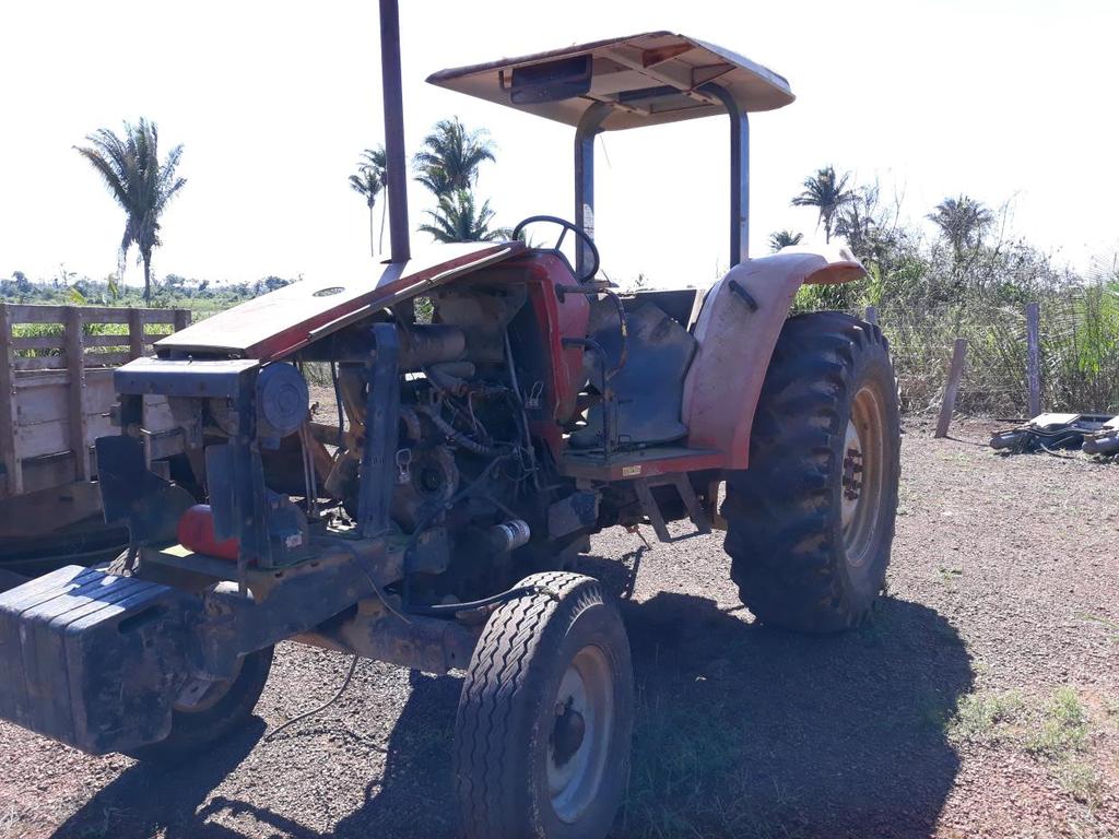 FOLHA: 16 de 18 LOTE TP 008 EQUIPAMENTO: TRATOR DE PNEU MODELO: MF 5290 MARCA: MASSEY FERGUSON ANO: 2006