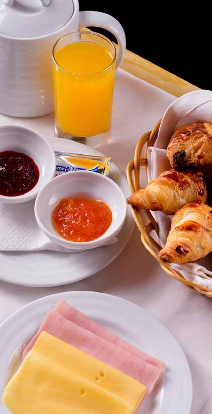 PEQUENO-ALMOÇO CONTINENTAL CONTINENTAL BREAKFAST Das 07h00 às 10h30 From 