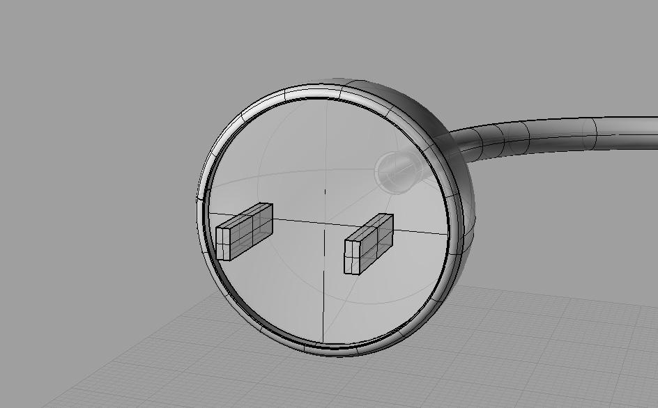 Extrude a superfície criada em 0.6 para a direita. Selecione todas as faces e clique em Join. Depois, digite Trim e corte o excesso que ficou para dentro do plug.